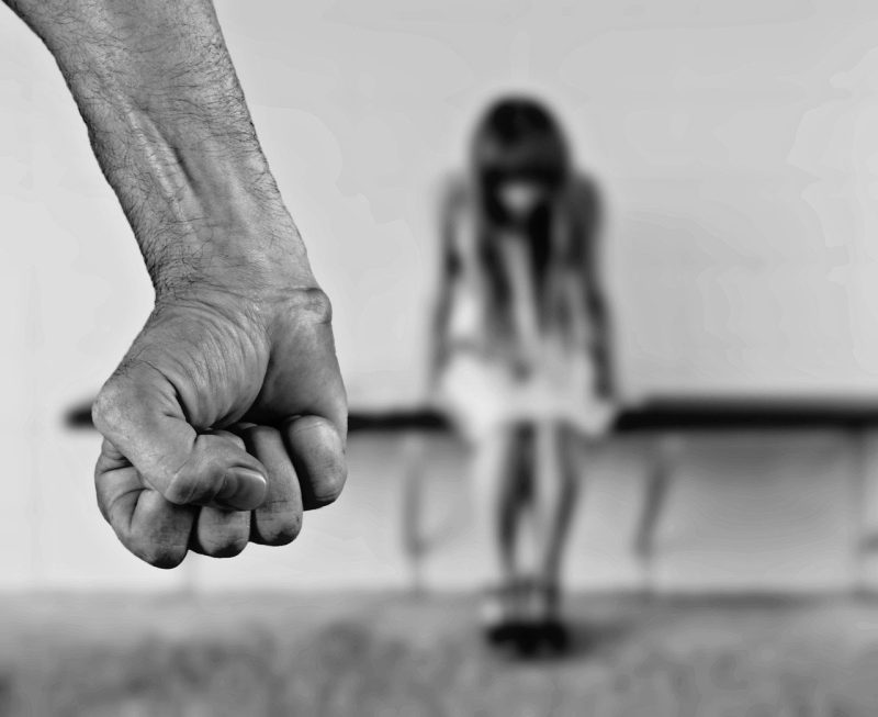 “GRATA VIOLENCIA”:  OTRA VEZ EL CONSENTIMIENTO. ESE MOTIVO LITERARIO Y ASIGNATURA PENDIENTE